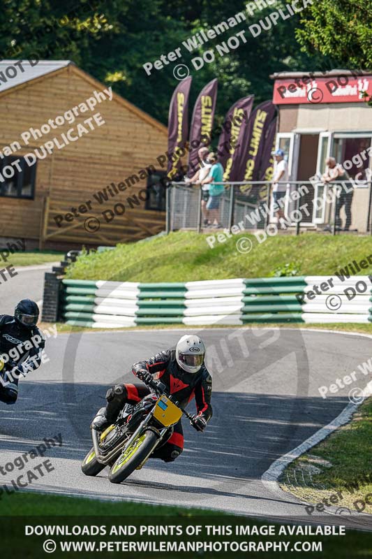 cadwell no limits trackday;cadwell park;cadwell park photographs;cadwell trackday photographs;enduro digital images;event digital images;eventdigitalimages;no limits trackdays;peter wileman photography;racing digital images;trackday digital images;trackday photos